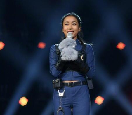 ���泪��ˮ�����Ĵ��۾���ʵ����