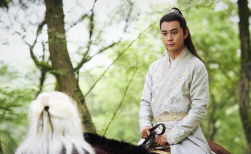 ���۴ԭ����˭