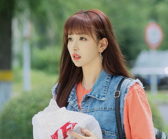 һ��ľͷ��ѩ�����