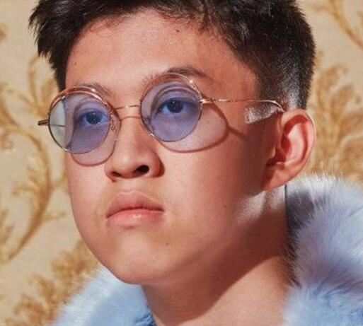 rich brian为什么叫77