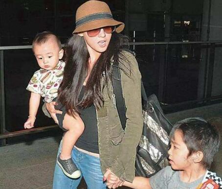 张柏芝的三胎名字