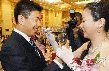 ��Ѿ��������������� ����Ҧ����˭