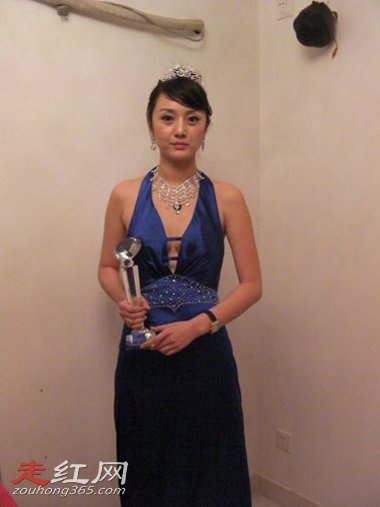 ������������ϼ�� ��ѡ���Լ�ģ�س���