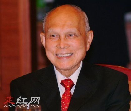 ��Ӣ���Ͷ����κ���Ĺ��� ��ϵ�����ô������