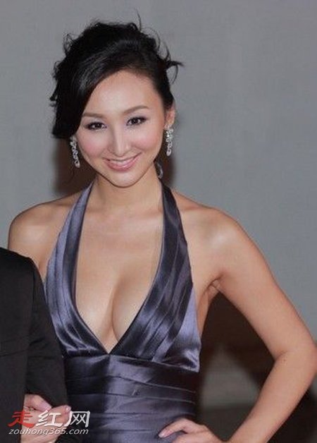 �ߺ����������Ͻ����Ϲ���˭ һֱ����С������Ľ�ɫ