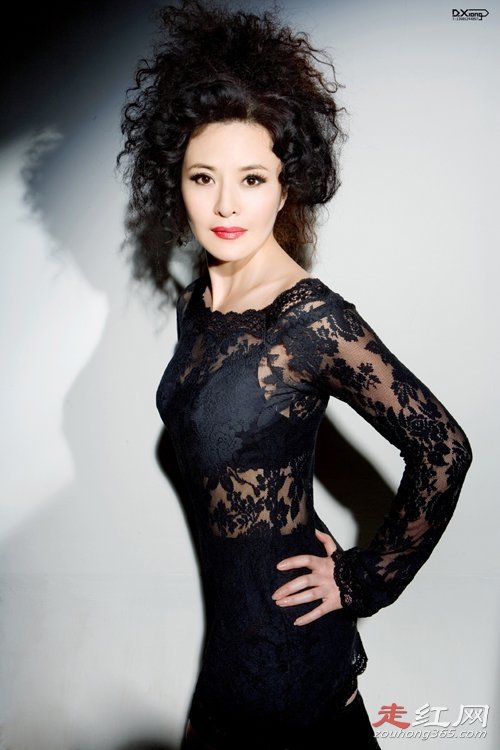 演员田岷个人资料简介父母皆是有背景有能力人士