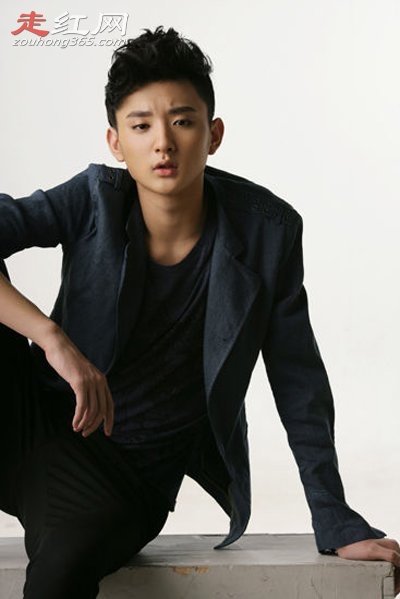 于小彤个人资料身高介绍家庭背景父母简介