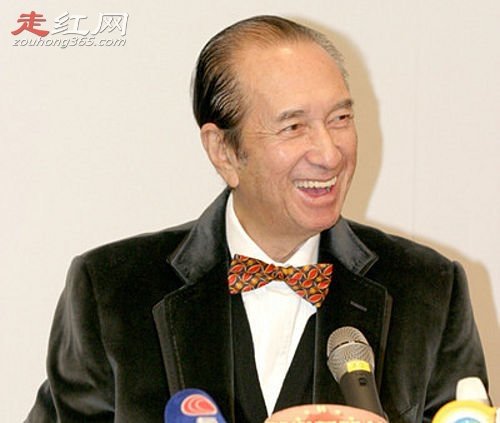 何鸿燊四房人物关系图 赌王女儿何超欣个人资料