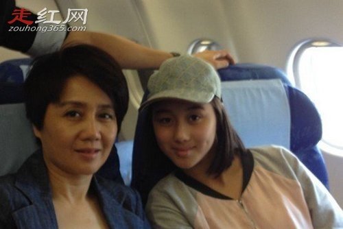 何鸿燊四房人物关系图 赌王女儿何超欣个人资料