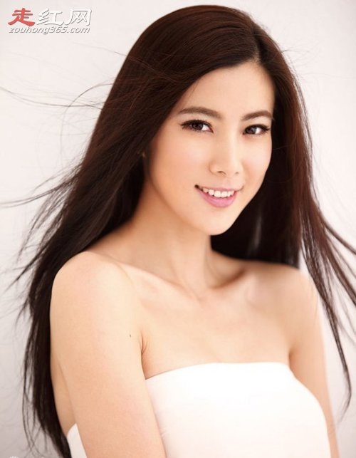 女演员王珂的个人资料老公是谁传闻说她的男友叫王新