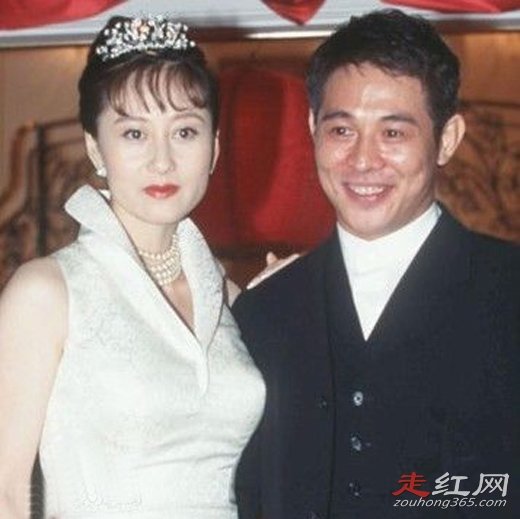 李连杰和利智的感情现状 为什么娶利智真正原因