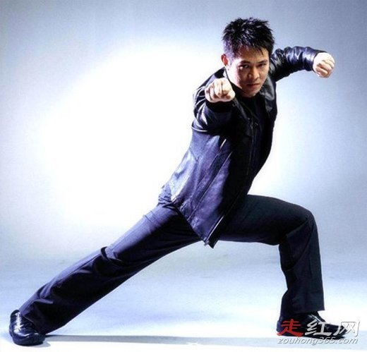 李连杰和利智的感情现状 为什么娶利智真正原因