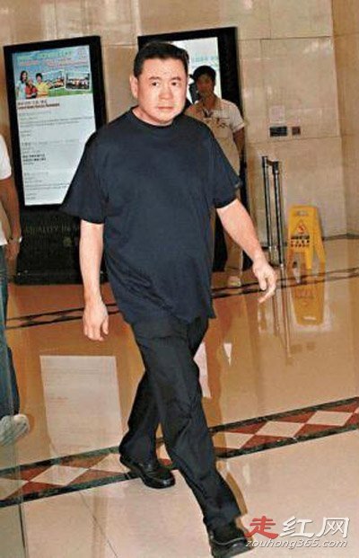 �����۸������ϼ�� ����һ���й�����Ů��