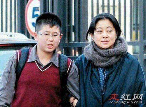 倪萍的三任丈夫现任老公是谁 多段失败的婚姻和恋爱