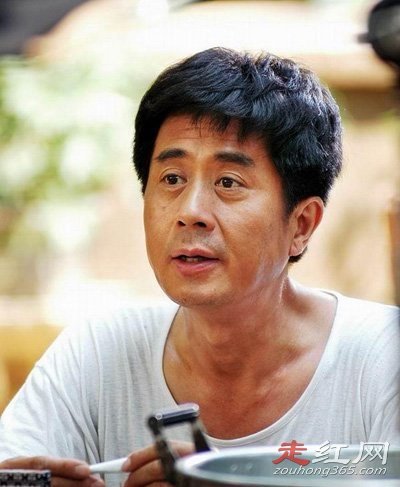 郭凯敏第一任妻子是谁 现任妻子刘晓春的照片