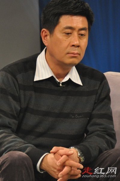 郭凯敏第一任妻子是谁 现任妻子刘晓春的照片