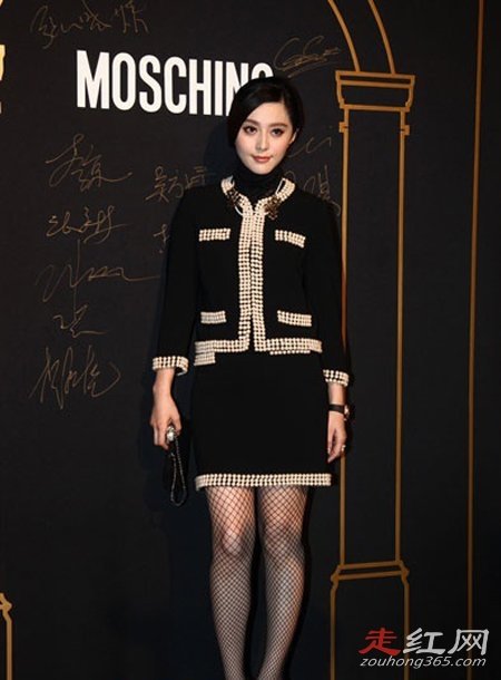 范冰冰和不同男演员的激情戏 和张丰毅花瓣共浴