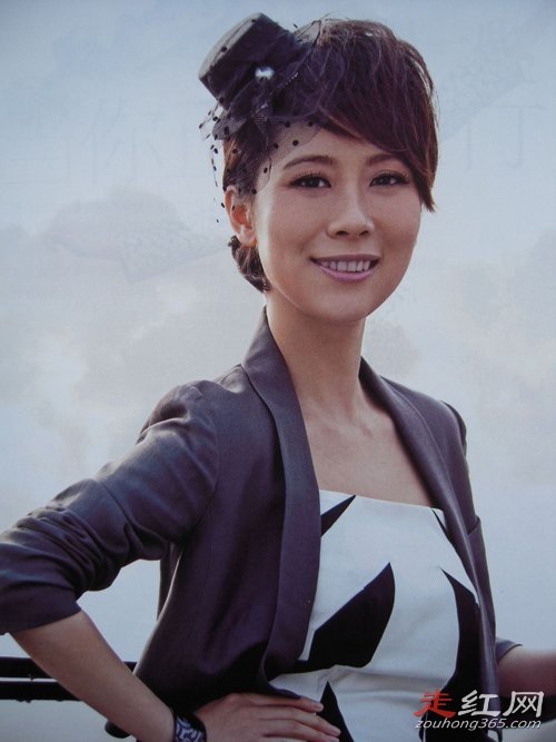 王汀和海清是什么关系 对比照片长得好像哦