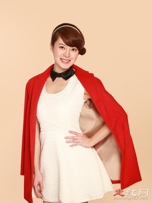 王汀和海清是什么关系对比照片长得好像哦