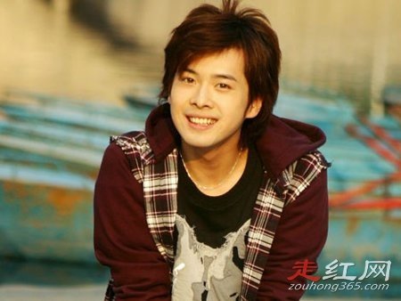 �캣���������� ��ǰ����Ƭ�����ڽ��жԱ�