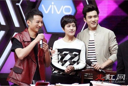 韩东君妈妈的年轻照 长得实在是好漂亮