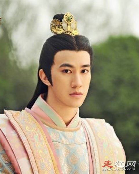 ����͢��������λ��˭ ��ʵ������һλŮ����