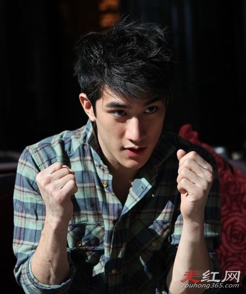 ����͢��������λ��˭ ��ʵ������һλŮ����