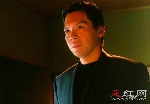 ��ǿ���ܳ�˭����ʲô��ϵ ��ν��۵�Ӱ�ġ���������