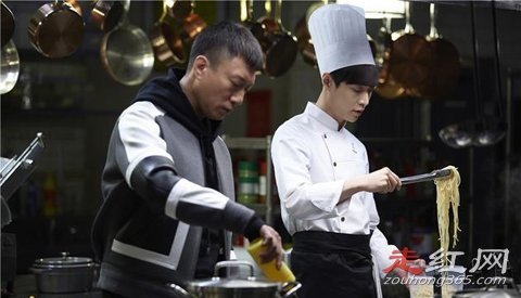 �׺�������ʲô��ϵ �������ݹ�Ӱ��һ������