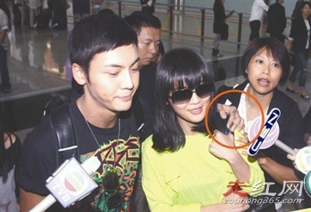 ��ʵ�г�ΰ����������˭ angelababy�����ĳ���