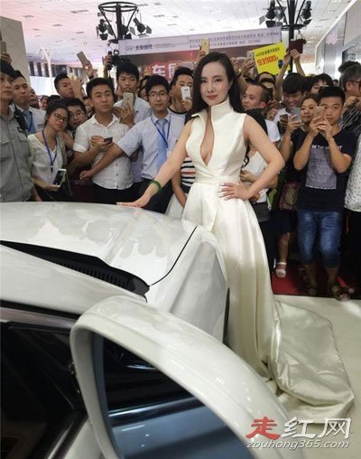 ��¶¶���з�˿ǿ����ô���� ��Χ�Ƕ���