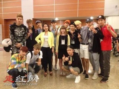 exo��Ա���ϼ��12���������� ���浣����˭��ֵ��˧