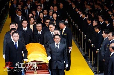 �³���û�˸����Ǻڵ�̫���� Ϊʲô�����̳��Ų�