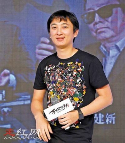 ��˼�ϸ�����ˢ����8000���¼� Ů�ѷɿ�Ļ�����ͣ