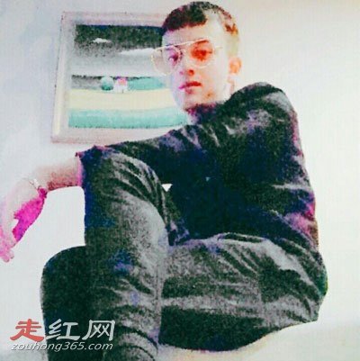 巴扎黑他爹海鹏资料背景 和乔四什么关系