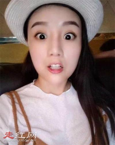 С���Ŷӽ�����˭������ʲô ���������Ц���˶���