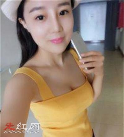 С���Ŷӽ�����˭������ʲô ���������Ц���˶���