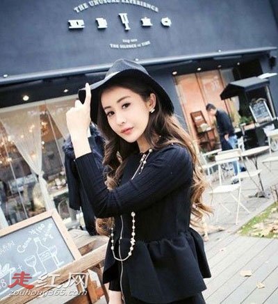 livia韦雪现状怎么样了 去美国生孩子了吗