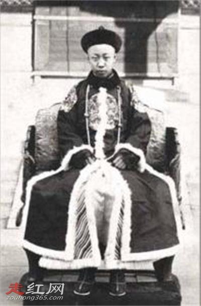 ĩ���ʵ۸����޷������� ��С�ͱ���Ů��ô��