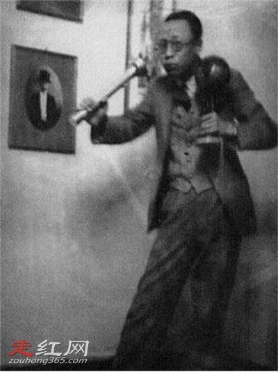 ĩ���ʵ۸����޷������� ��С�ͱ���Ů��ô��