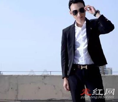 上官带刀和方丈的关系 为什么打官司闹翻了