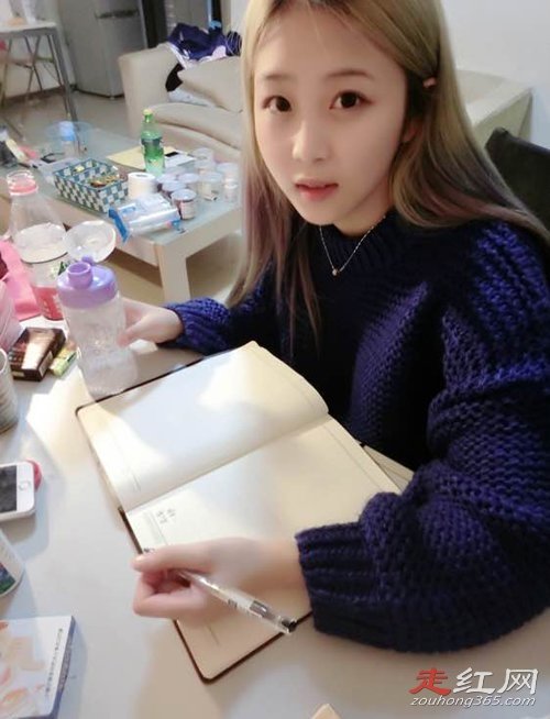 晶哥和炫迈妹儿吵架怎么回事 蓝妹晶哥炫迈妹儿什么关系