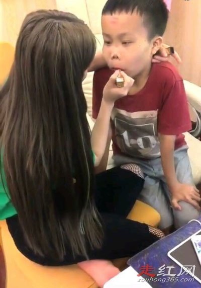 ����С���׺ͳ�ɽ�������� ��ɽ��Ů�����ֽ�ʫ��