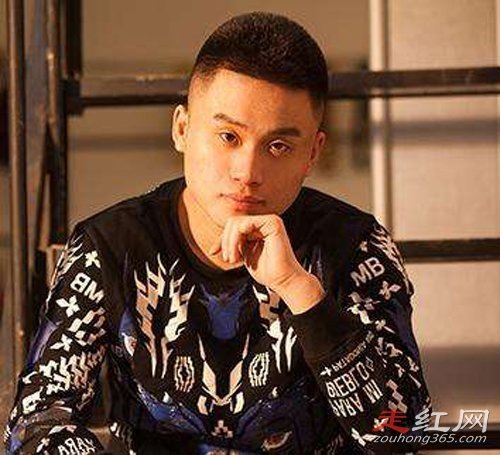 yy����A����Ƶ�¼���ô���� ��ô��ֱ���˱�������