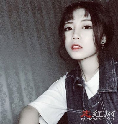 ��������Ů���������а� С���������ǵ�һ��