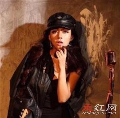 �ǳ�������˼�걻ǣ������һ�� û�к��κ��мα�ǣ��