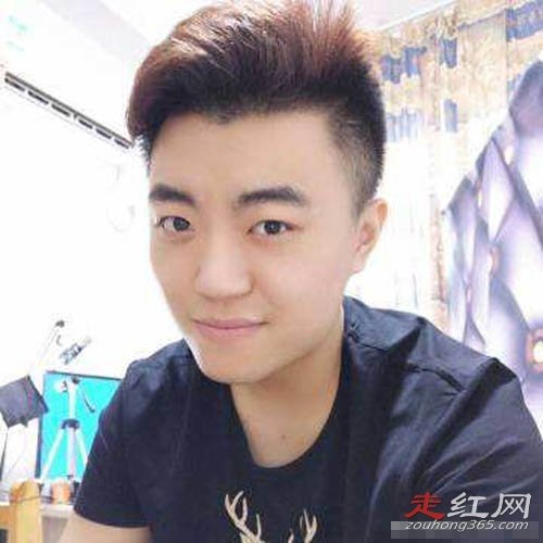 ӳ�Ͷ������С��ʲô��ϵ ��������������С����