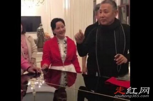 ��С�պ�����ʲô��ϵ �ۻ������¼���ô����