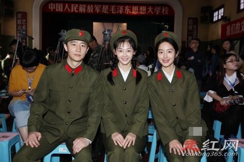 ��С�պ�����ʲô��ϵ �ۻ������¼���ô����