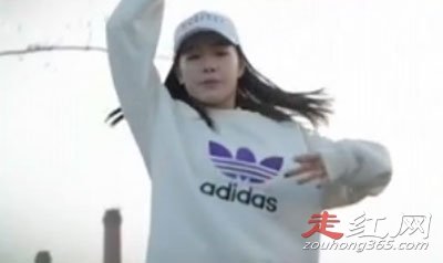 �ǳ����������ٳ�С��ǣ�ֳɹ�����һ�� ������ô����